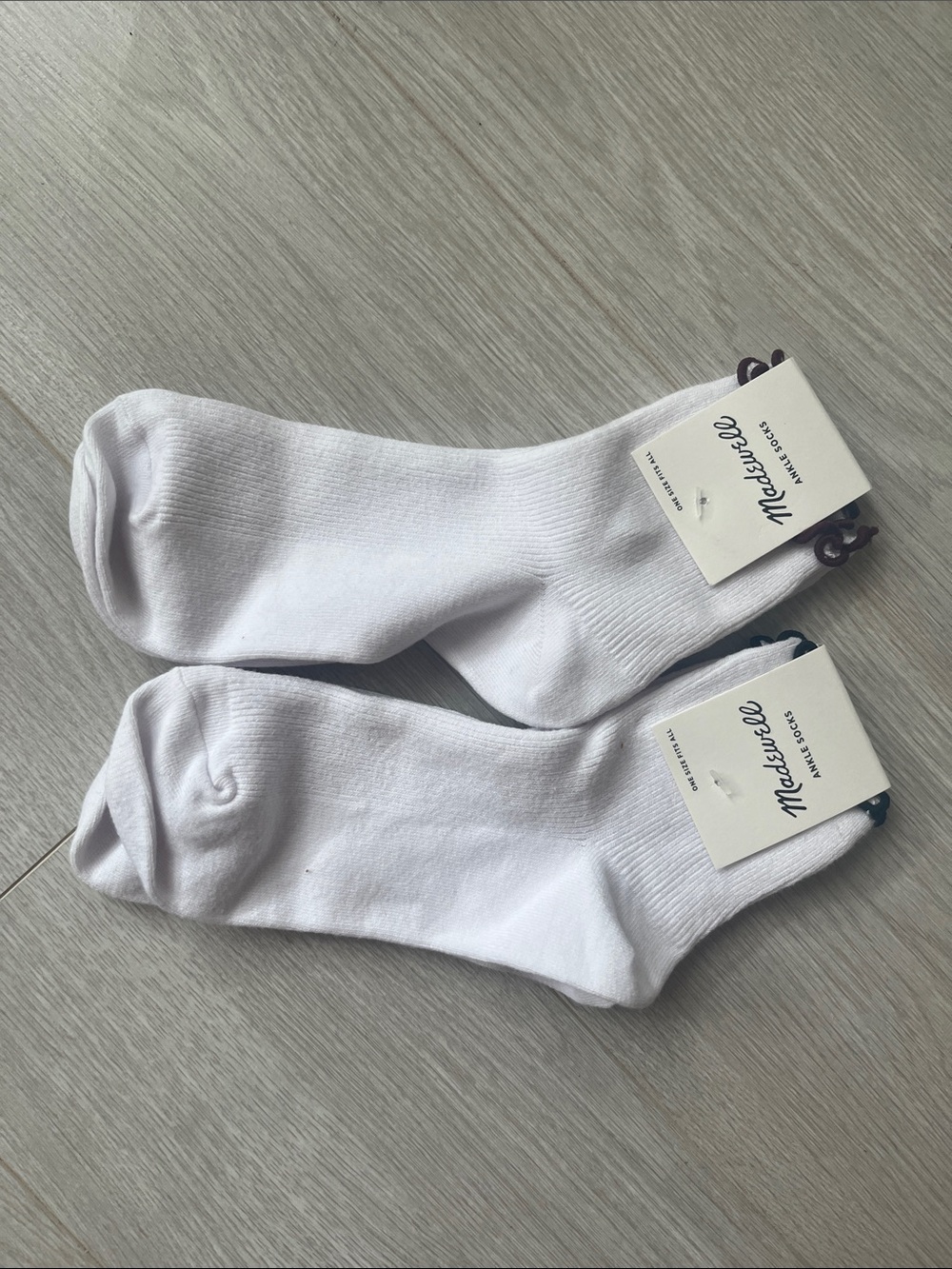 New with Tags Madewell Ruffle Trim Ankle Socks